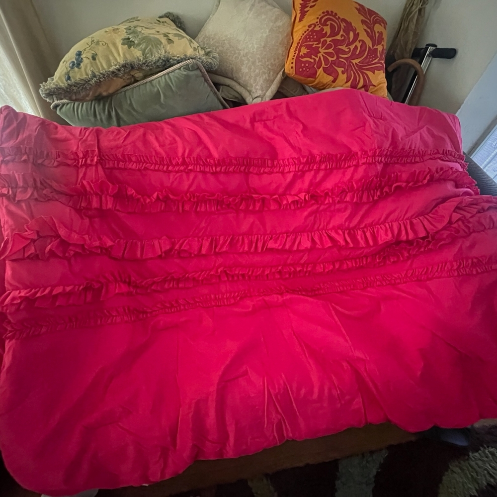Pink twin size comforter